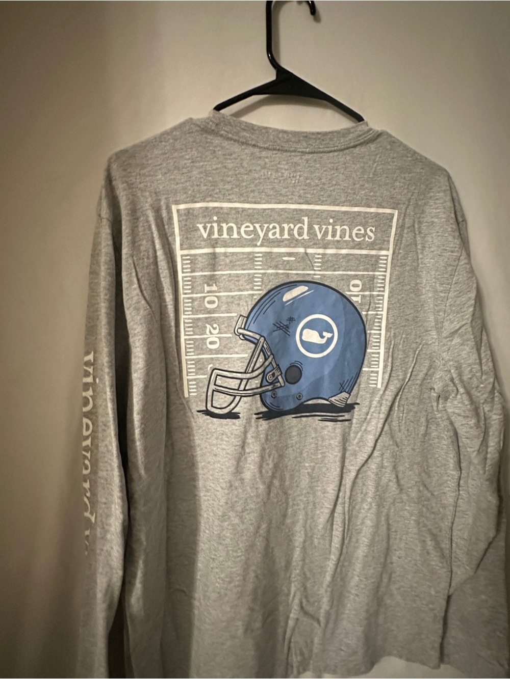 Vineyard Vines Gray Long-Sleeve Tee with Blue Helmet Graphic